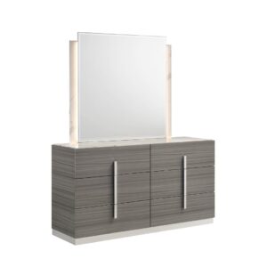 Altima Dresser
