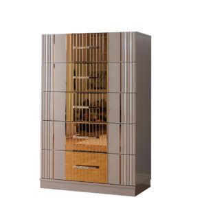 Lorenzo Chest in River Sand