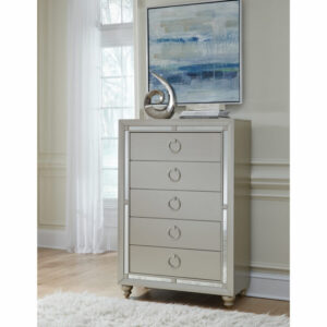 RILEY SILVER CHEST