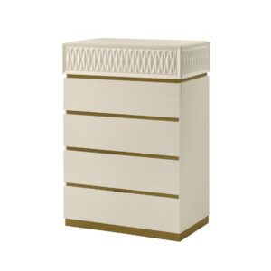 Stanley Chest in Champagne