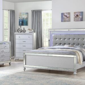 Sterling Bedroom Set in Silver